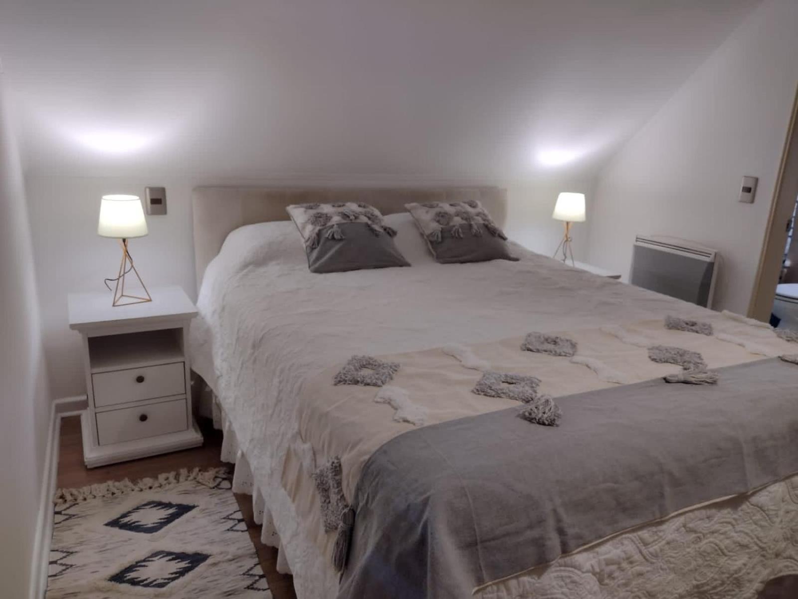 Acogedora Casa Con Tinaja Y Jacuzzi Y Rent A Car Villa Puerto Varas Kültér fotó